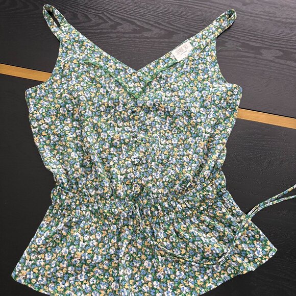 Sienna Sky Crop Tank Top with Elastic Waste Size Small EUC - Picture 2 of 5